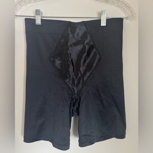 Sweet Nothings Women’s Shapewear, Size XL